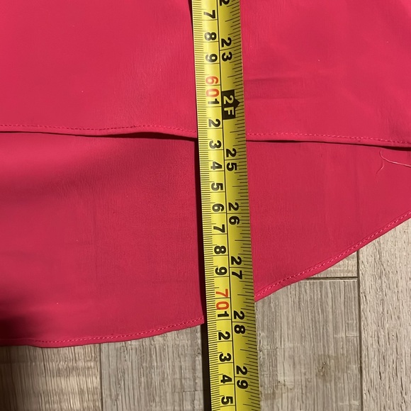 Current Affair Racerback Blouse - Picture 7 of 9